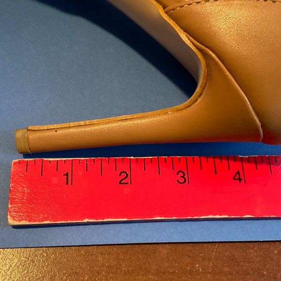 Mysoft Pointed Toe Pumps Studded Ankle Straps High Heel 4” Stiletto - NWT - Picture 6 of 6